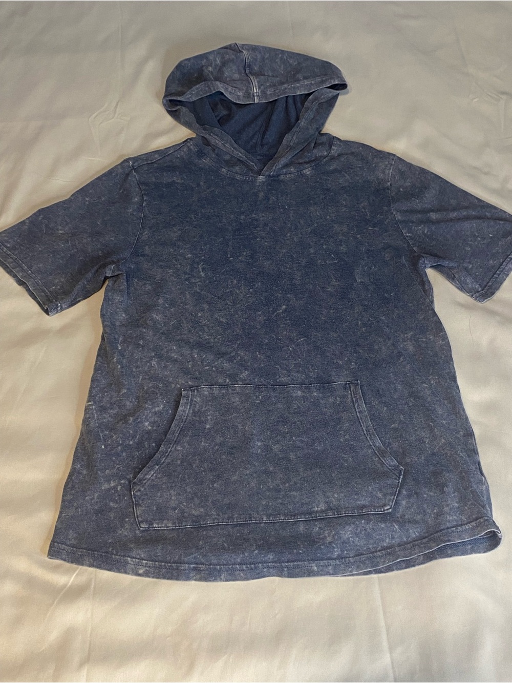 Womans wonder nation Short-Sleeve Hooded Tee in Washed Blue Size XL